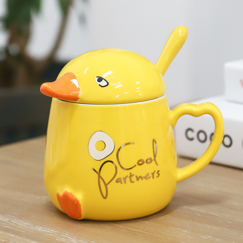 Duck mug with lid and spoon